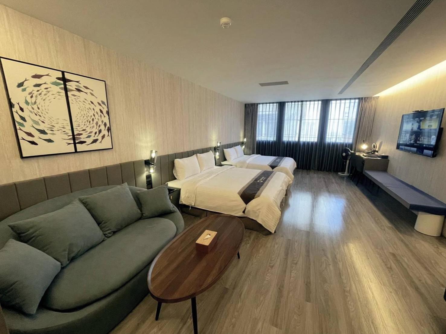 Hualien Pink Corner Hotel Exterior foto
