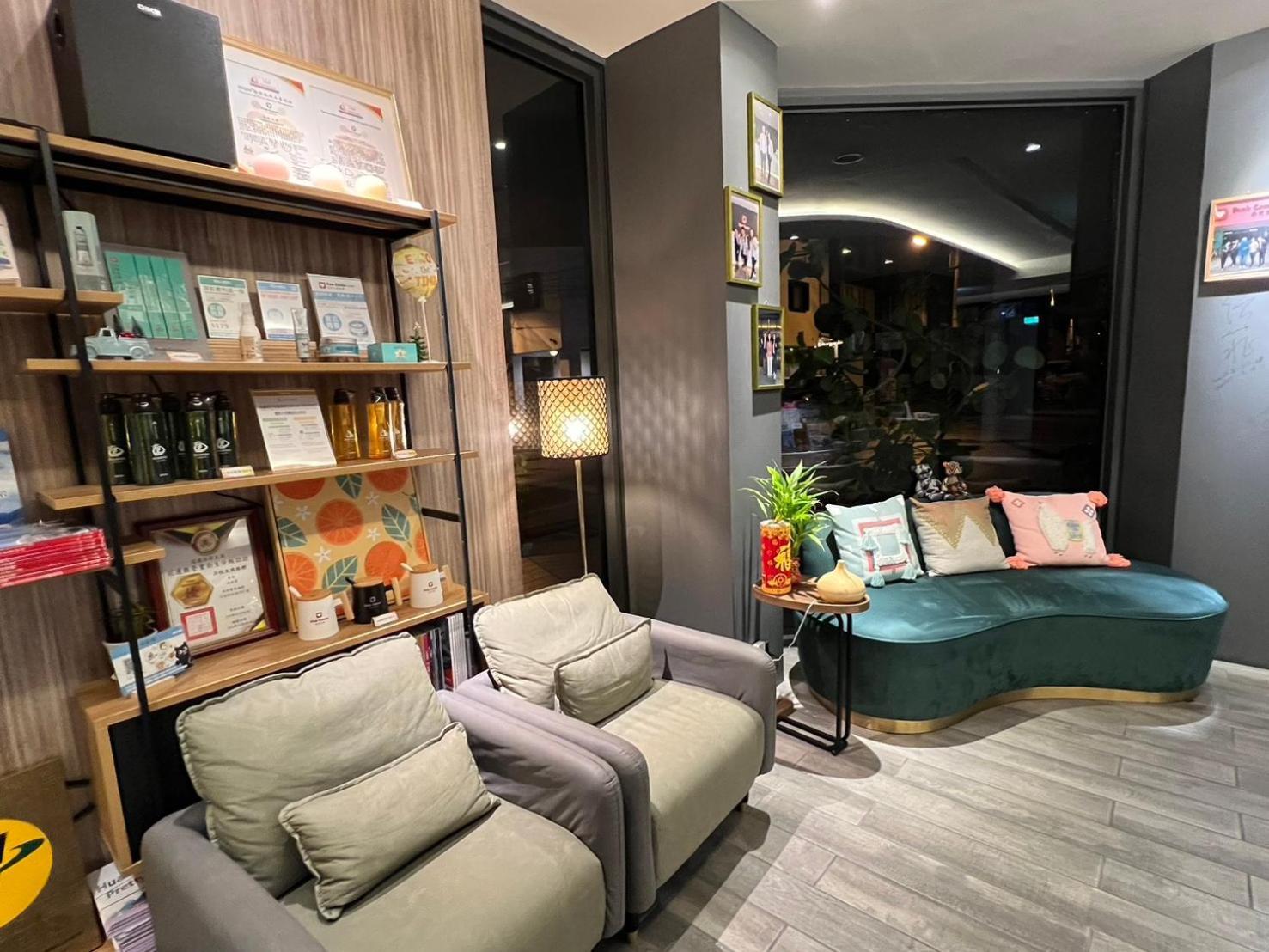 Hualien Pink Corner Hotel Exterior foto